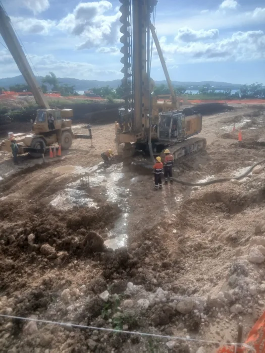 Piling equipment within the excavation — Grand Palladium Hotel Phase 2 expansion